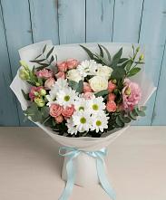 Букет цветов из:  Розы, Лизиантусы и Хризантемы в Винодельненском
