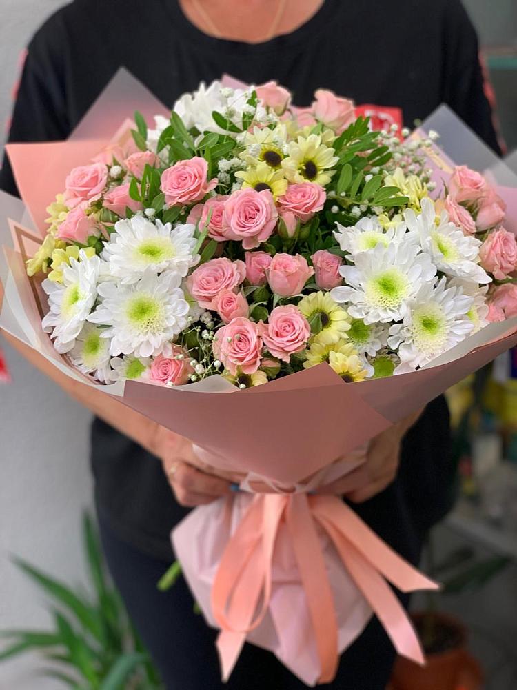 Букет цветов из: Розы и Хризантемы в Винодельненском