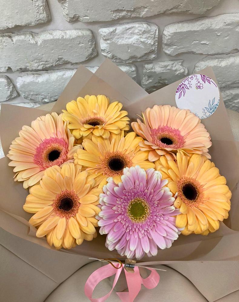 Букет цветов из: Герберы в Винодельненском