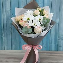 Букет цветов из:  Хризантемы и Розы #REPLACE_PRED# Винодельненском