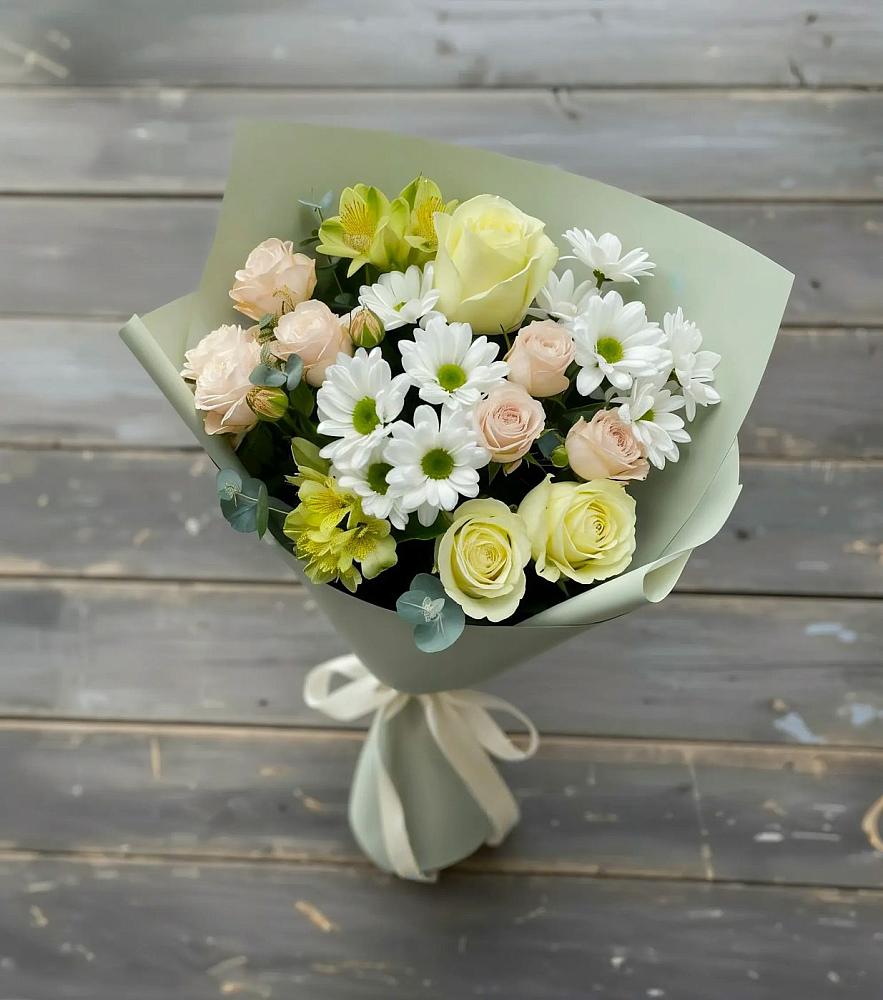 Букет цветов из: Альстромерии, Розы и Хризантемы в Винодельненском