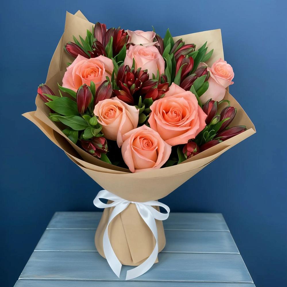 Букет цветов из: Розы и Альстромерии в Винодельненском