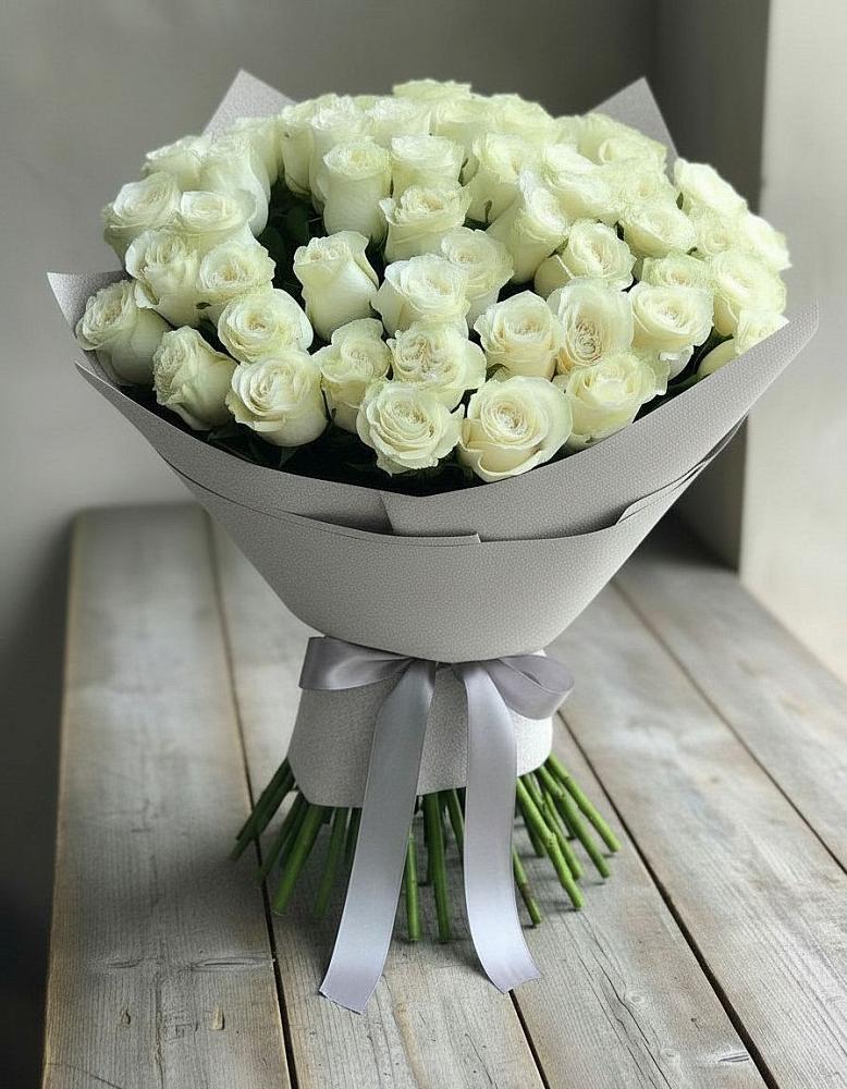 Букет 35 Белых роз в Винодельненском