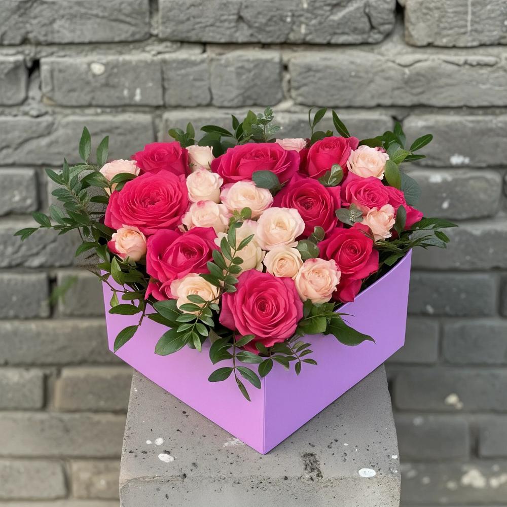 Цветочная композиция из Розы в коробке в Винодельненском