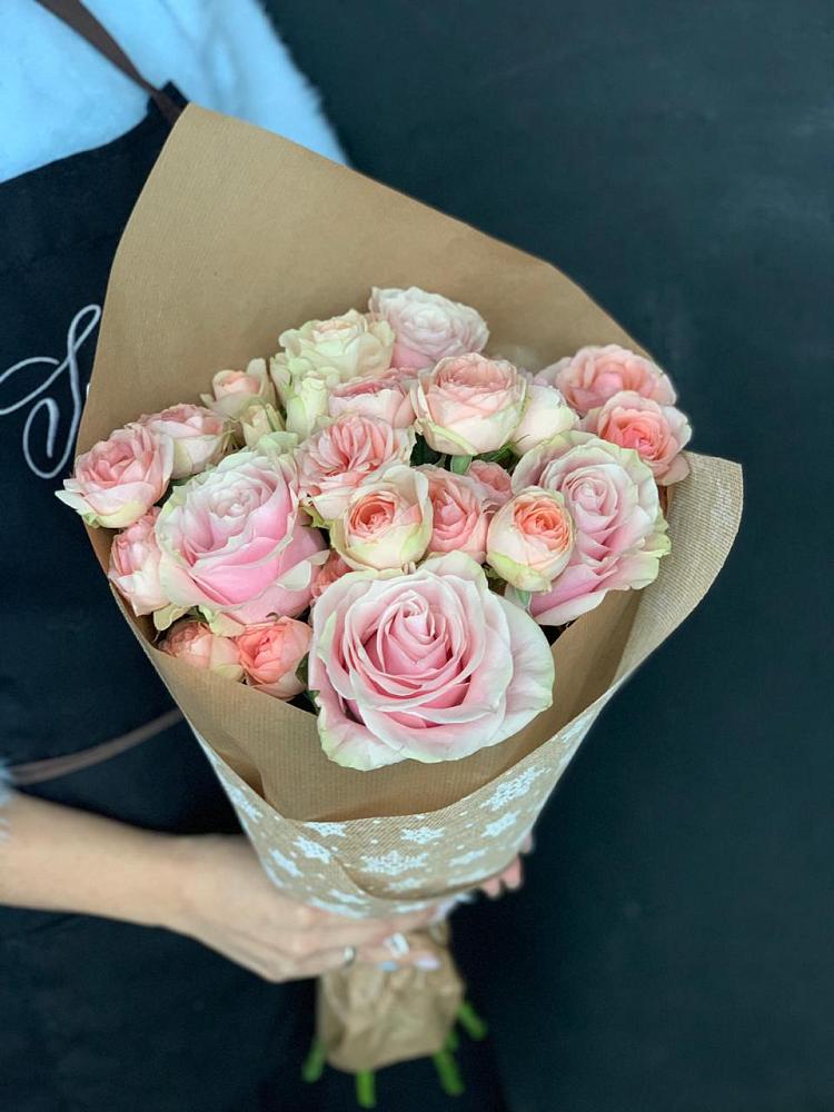 Букет цветов из: Хризантемы и Розы в Винодельненском