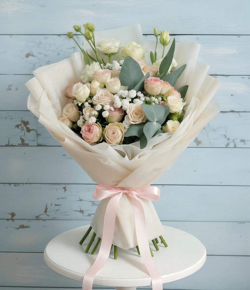 Букет цветов из: Розы и Лизиантусы в Винодельненском