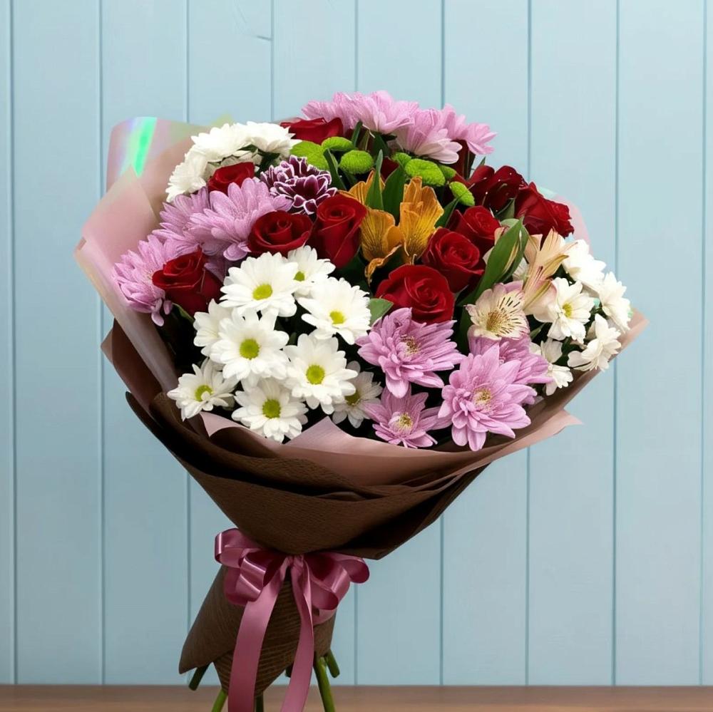 Букет цветов из: Розы, Хризантемы и Альстромерии в Винодельненском